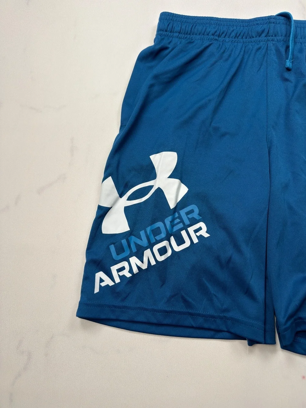 Under Armour Athletic Shorts Blue Loose Fit - Boys XL